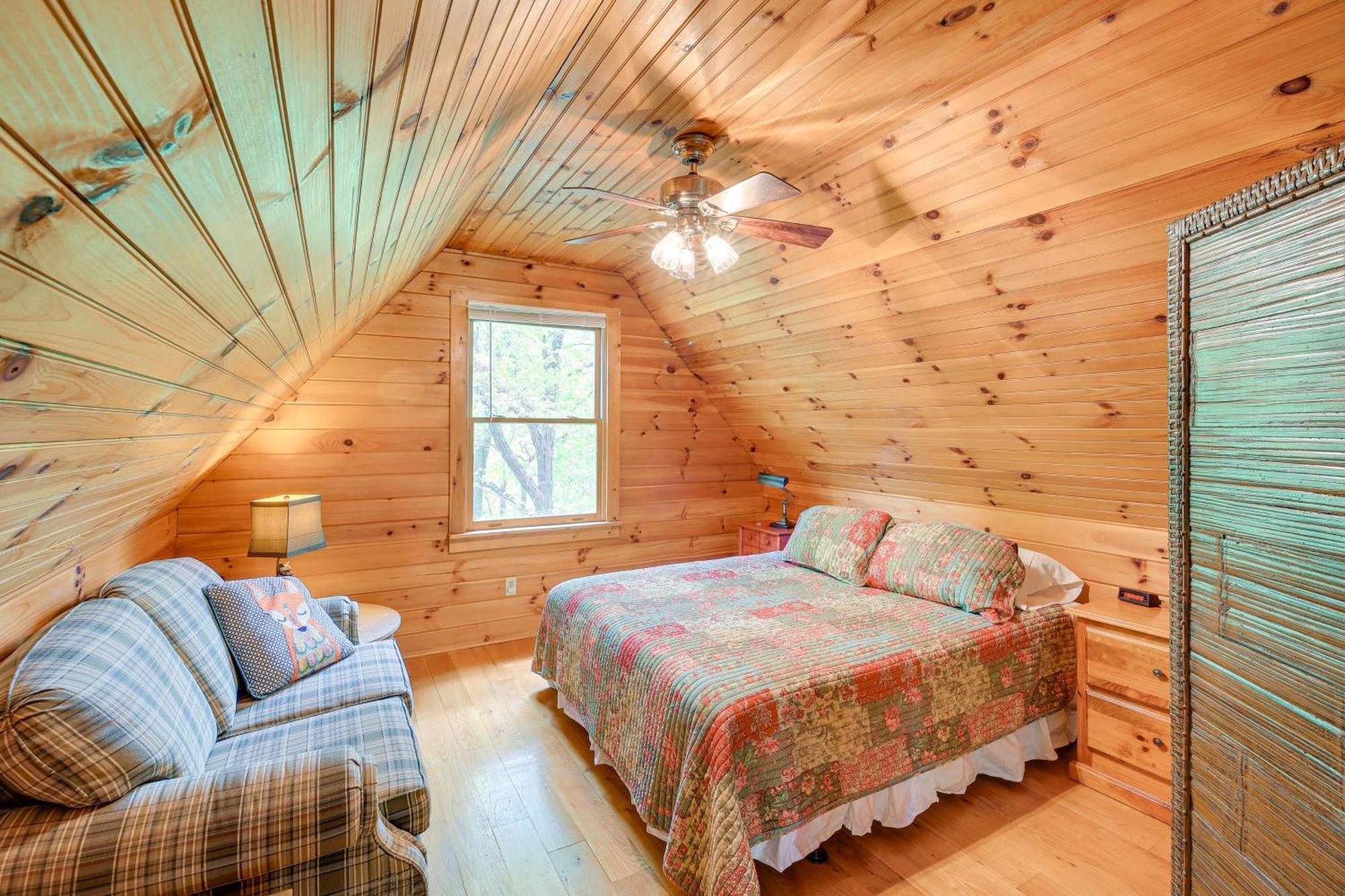 Quaint Blue Ridge Cabin Rental With On-Site Stream! Sparta Экстерьер фото