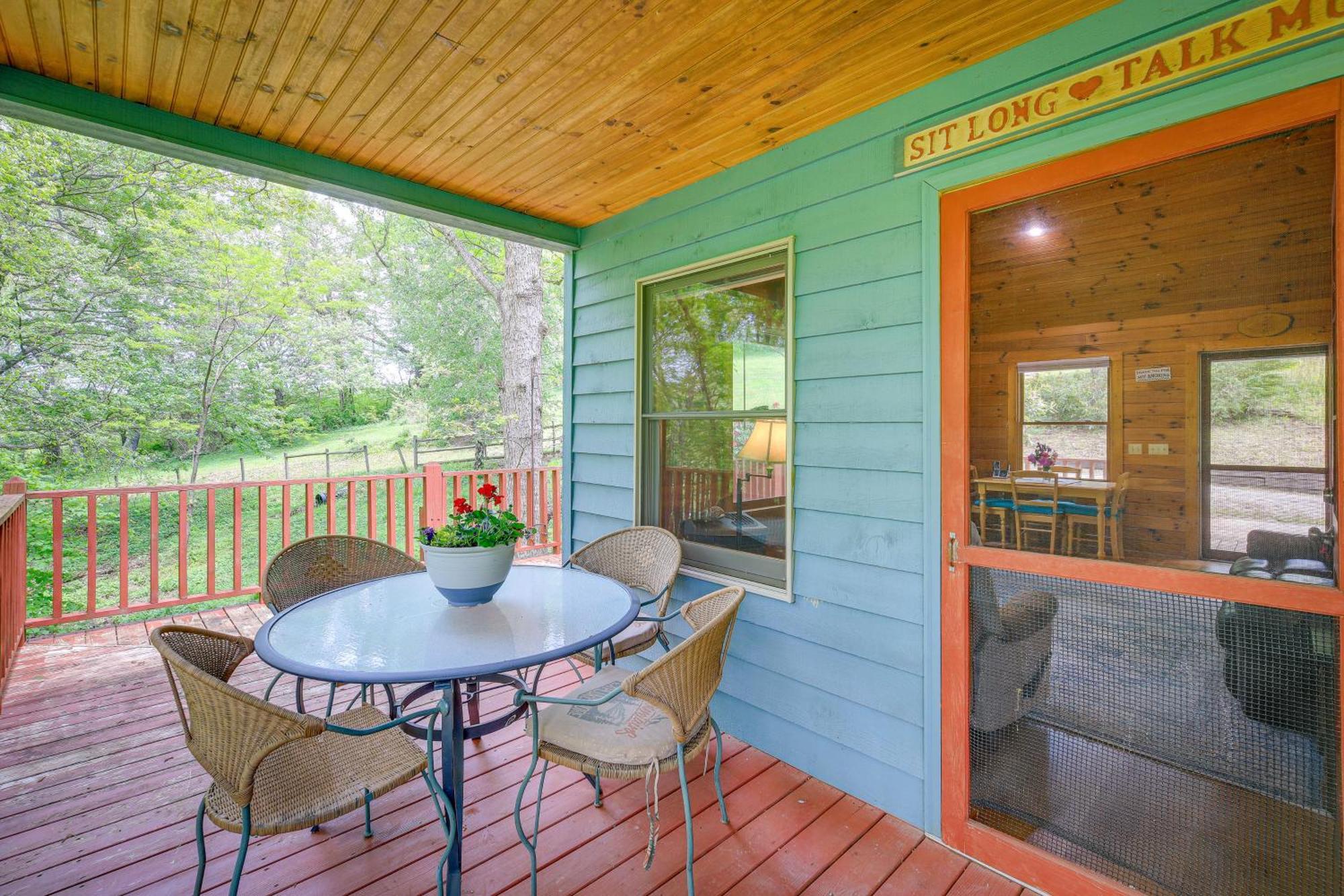 Quaint Blue Ridge Cabin Rental With On-Site Stream! Sparta Экстерьер фото